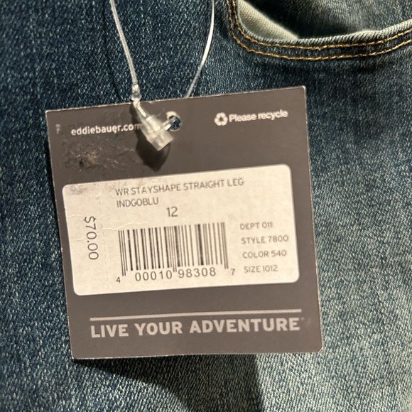 NWT Eddie Bauer stay shape straight leg demin jeans size 12 - Picture 3 of 5